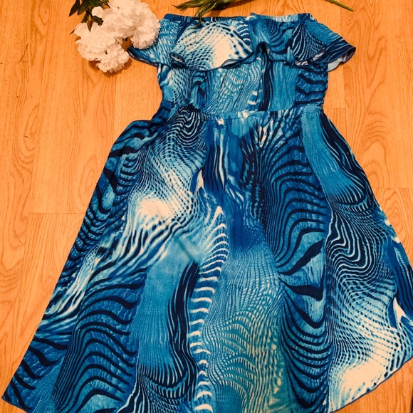 Strapless Halter summer dress - Picture 3 of 3